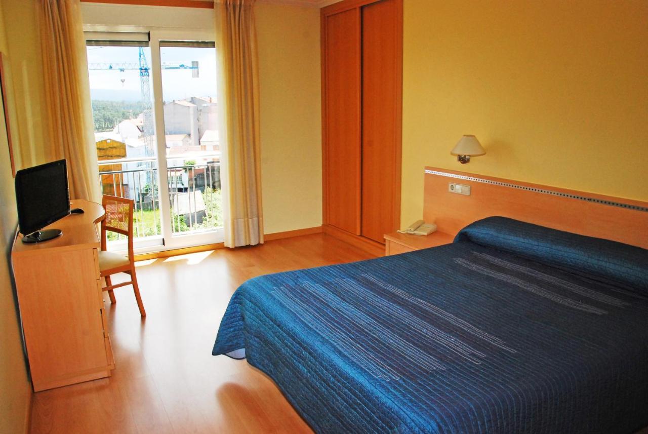 Hotel Villa Juanita โอโกรเบ ภายนอก รูปภาพ