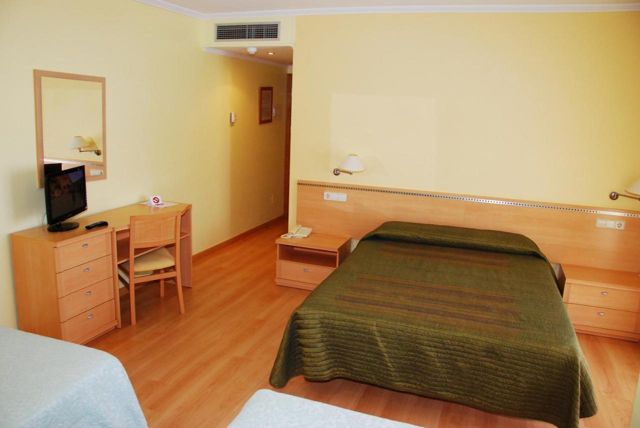 Hotel Villa Juanita โอโกรเบ ภายนอก รูปภาพ