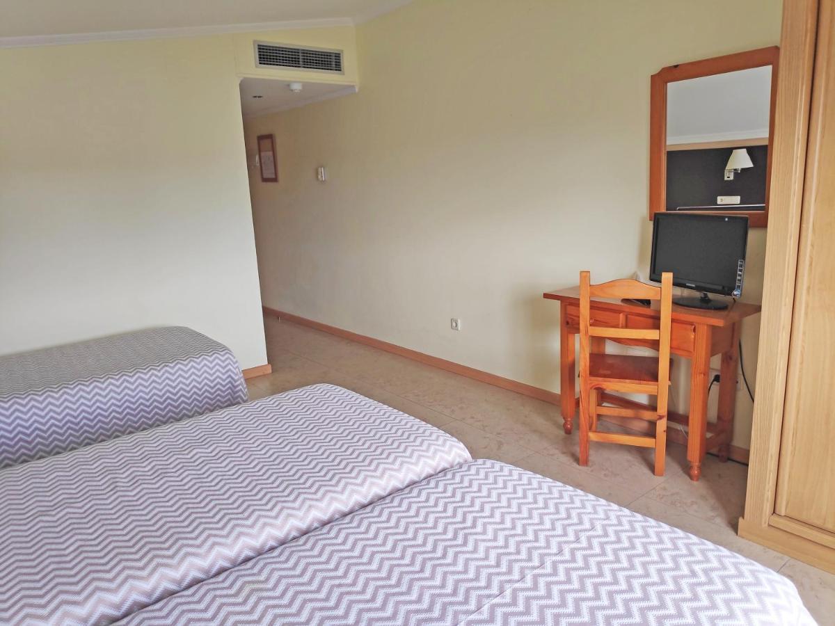 Hotel Villa Juanita โอโกรเบ ภายนอก รูปภาพ