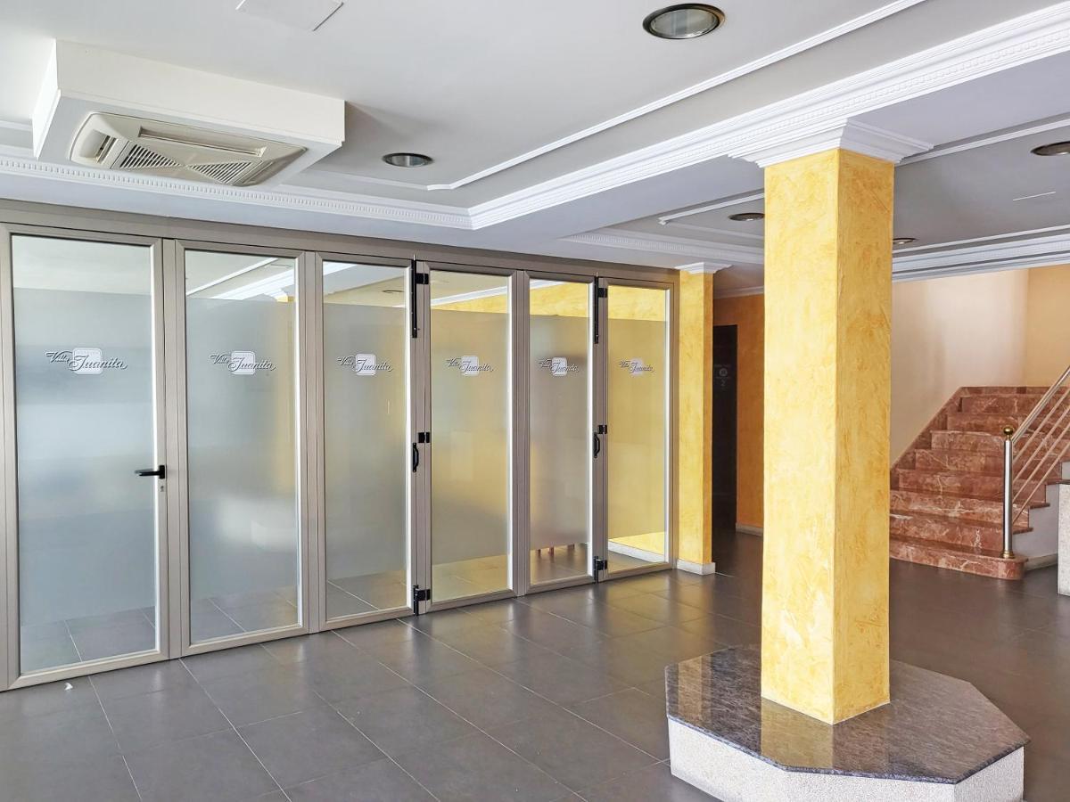 Hotel Villa Juanita โอโกรเบ ภายนอก รูปภาพ